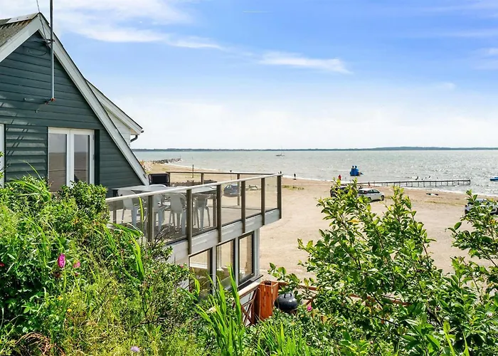 2 Bedroom Stunning In Ferienhaus *