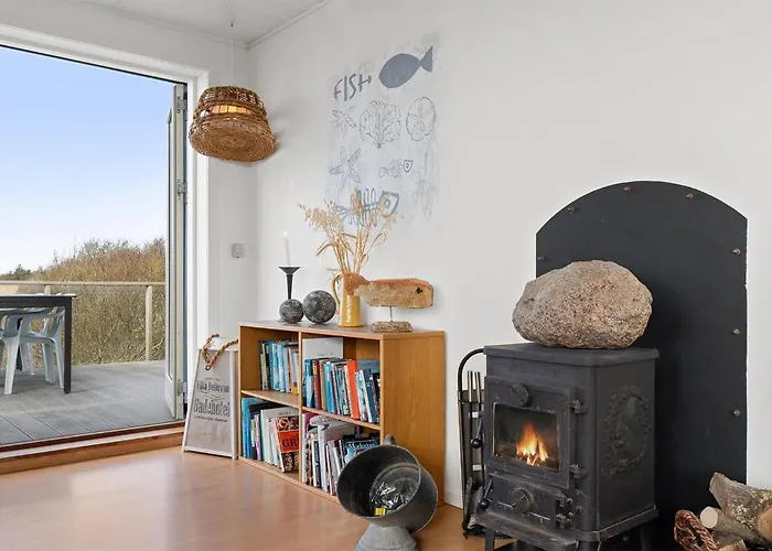 2 Bedroom Stunning In * Oster Assels